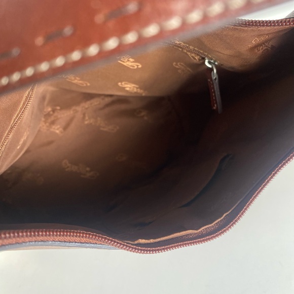 Fossil Shoulder Purse - Picture 8 of 16